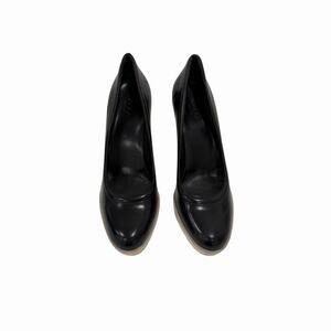 Gucci Black Patent Leather Round-Toe Slip-On Heel Pumps Size 7.5 / EU 37.5